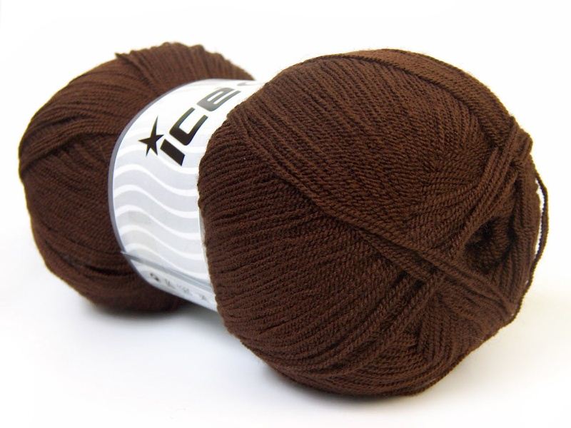Benang Rajut Impor Kristal Brown 10B