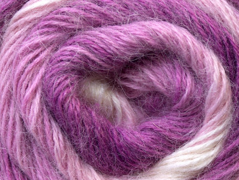 Benang Rajut Ice Angora Design 09F - Gambar 2