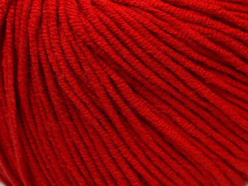 Benang Rajut Ice Alara Red 77F - Gambar 2